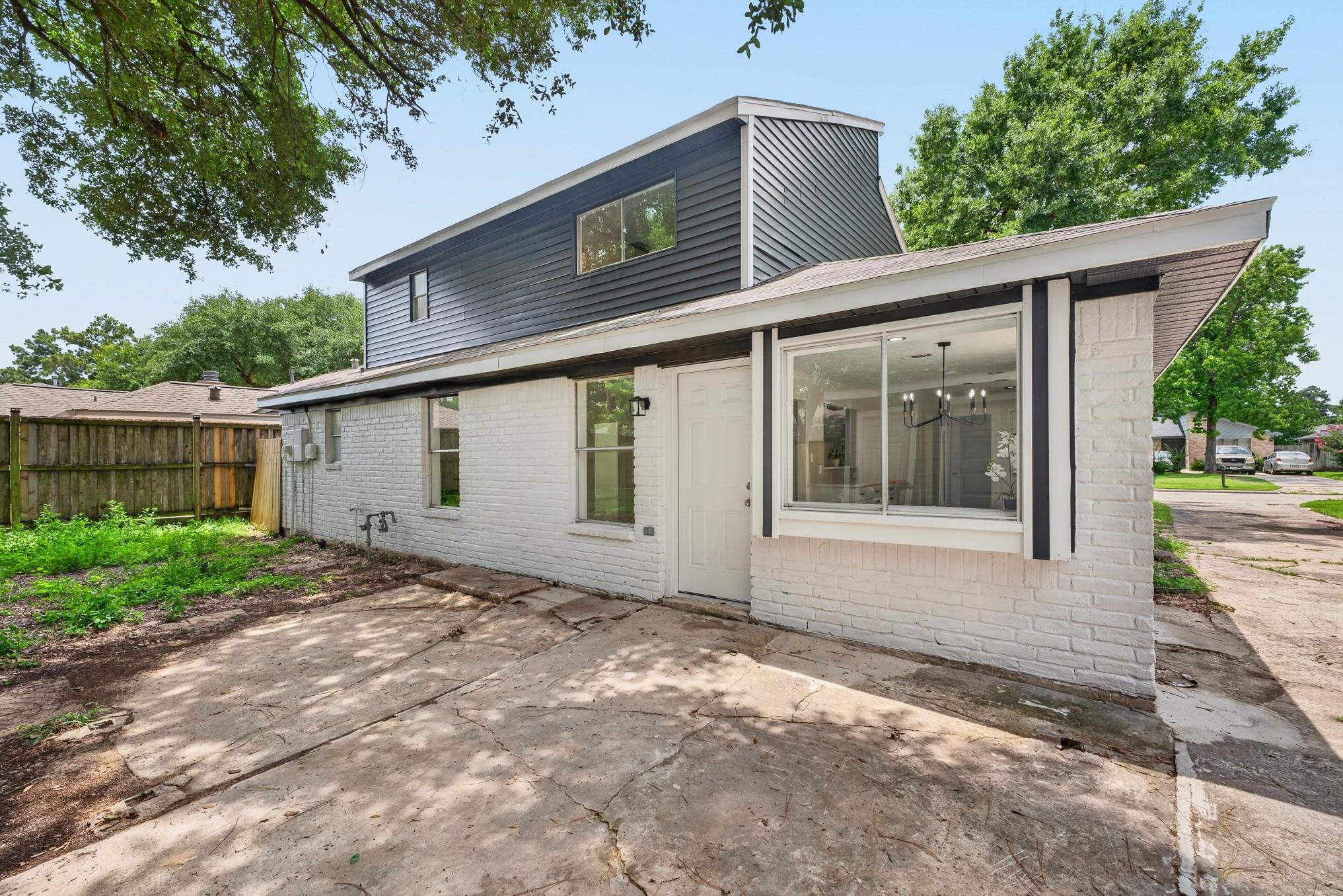 24106 Spring Mill Lane