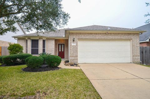 Photo of 9414 Brackenton Crest Drive, Spring, TX 77379 (MLS # 47901114)