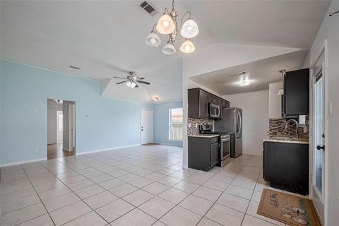 Photo of 17046 Applecross Lane, Houston, TX 77084 (MLS # 50294316)