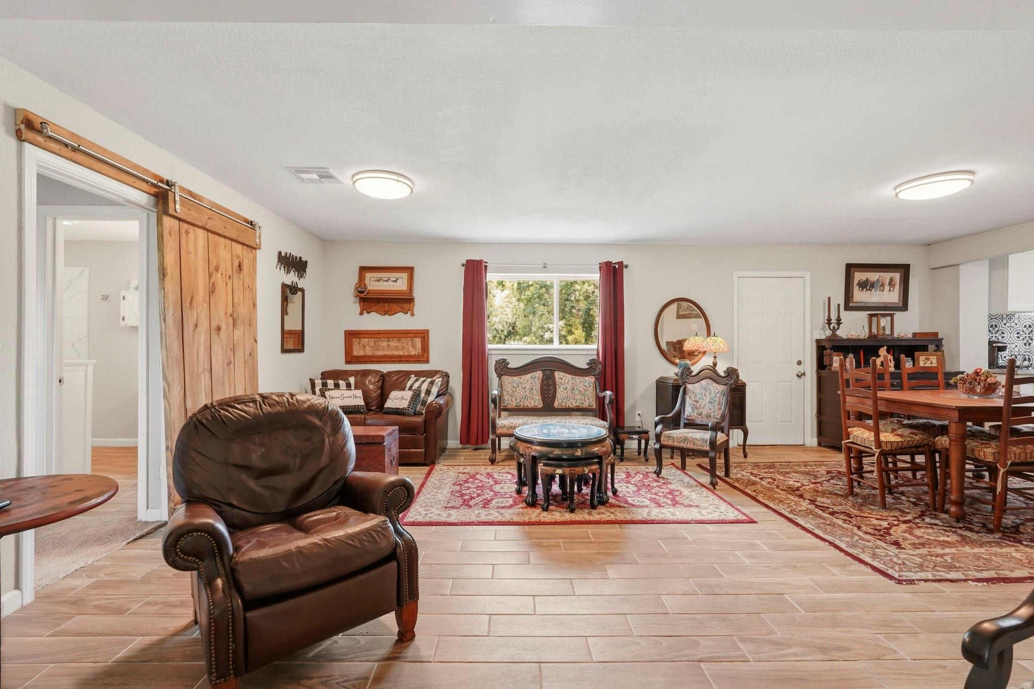708 County Rd 691 Road 691