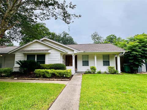 Photo of 9758 Cedardale Drive, Houston, TX 77055 (MLS # 61724658)