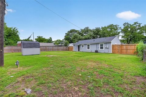 Tiny photo for 3808 Sherbrooke Road, Pasadena, TX 77503 (MLS # 36831260)