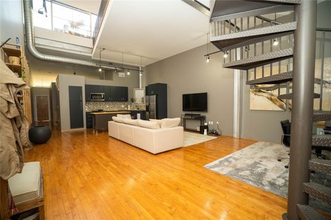 Photo of 1312 Live Oak Street #223, Houston, TX 77003 (MLS # 21667906)