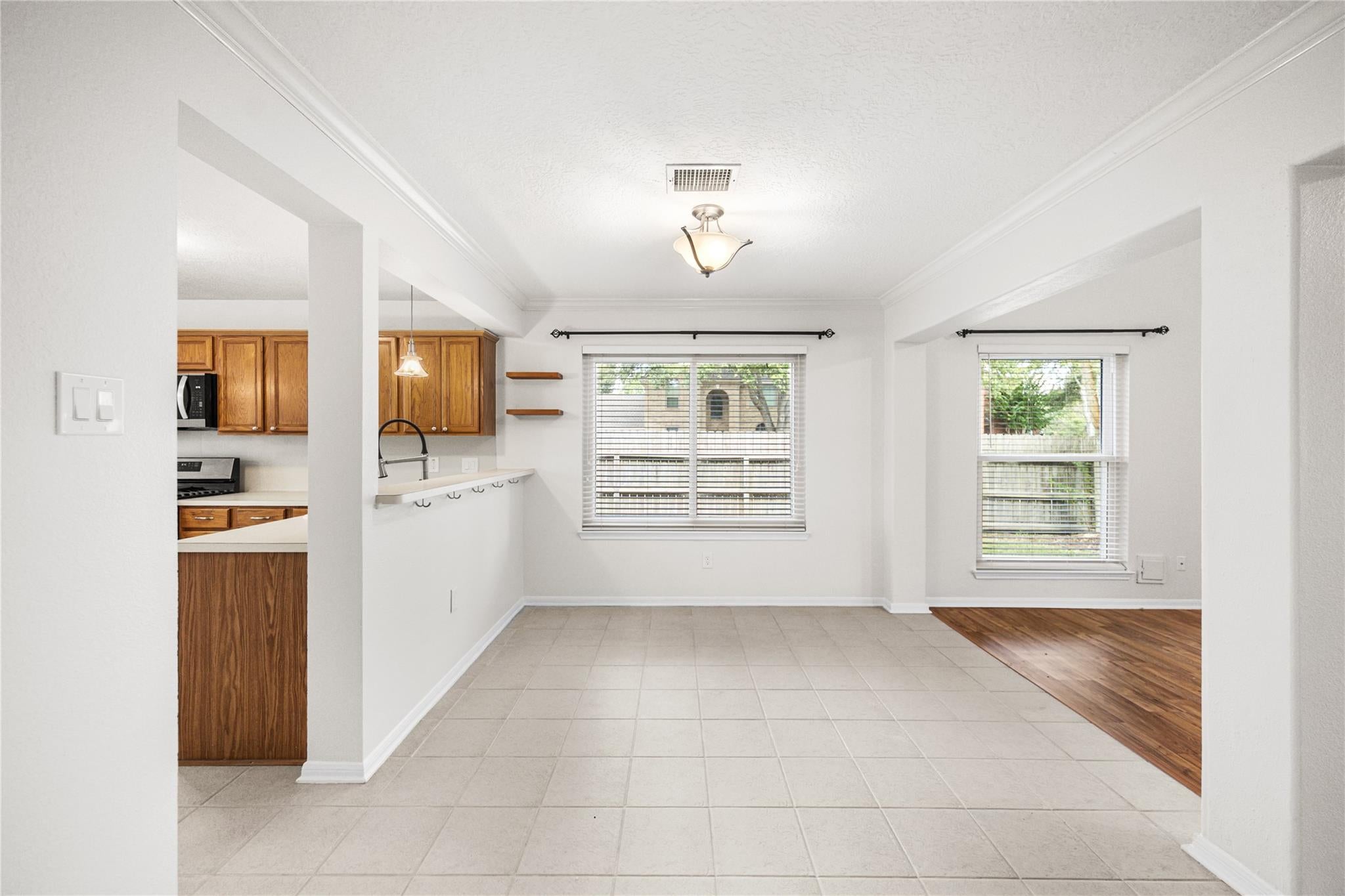 16003 Salton Point Drive