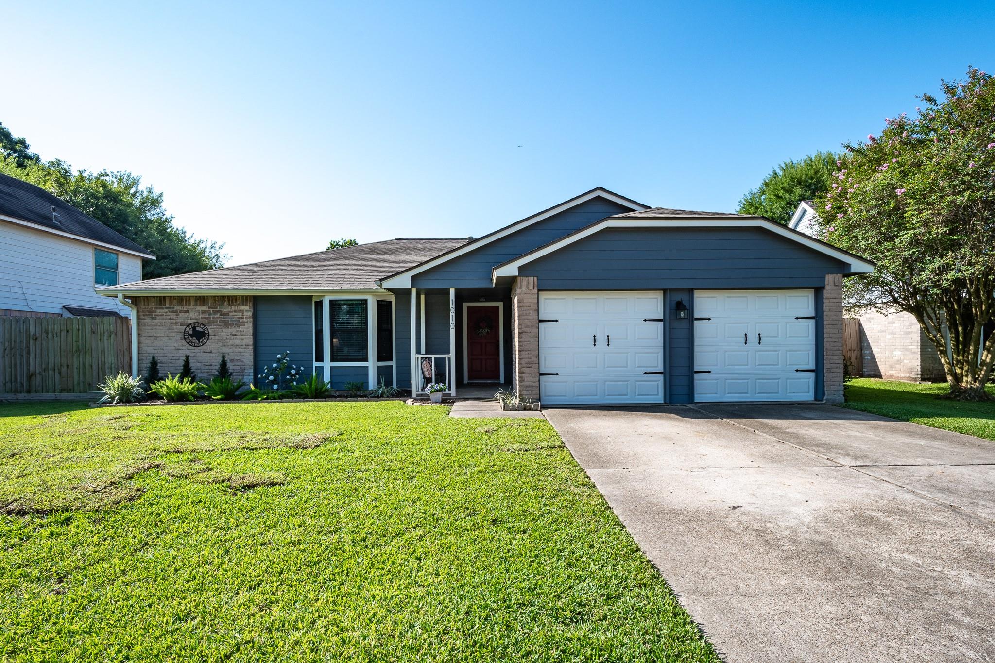 1010 Briarwood Court