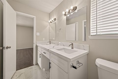 Tiny photo for 3907 Holly Green Court, Houston, TX 77339 (MLS # 4288123)