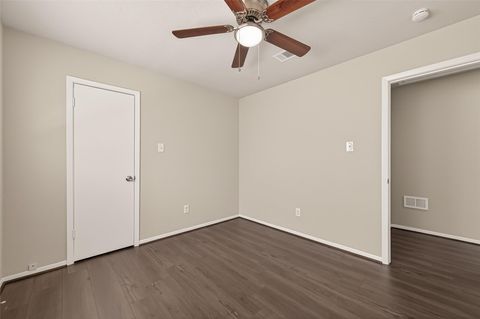 Tiny photo for 3907 Holly Green Court, Houston, TX 77339 (MLS # 4288123)