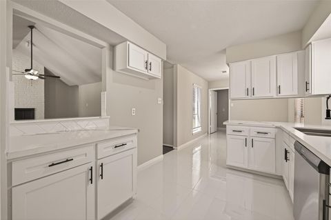 Tiny photo for 3907 Holly Green Court, Houston, TX 77339 (MLS # 4288123)