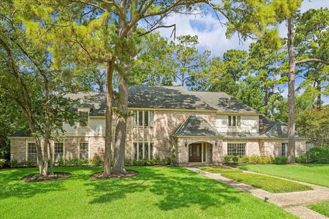 Homes For Sale - 16027 Champion Drive<br/> Spring, TX 77379