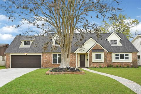 435 Bayou View Drive El Lago TX 77586