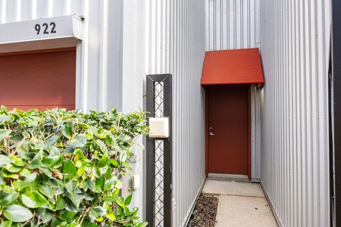 Tiny photo for 922 Andrews Street, Houston, TX 77019 (MLS # 12541788)