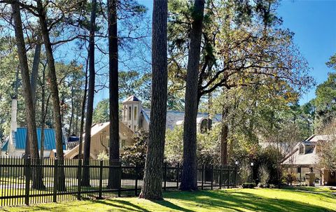 2802 Valley Way Drive Kingwood TX 77339