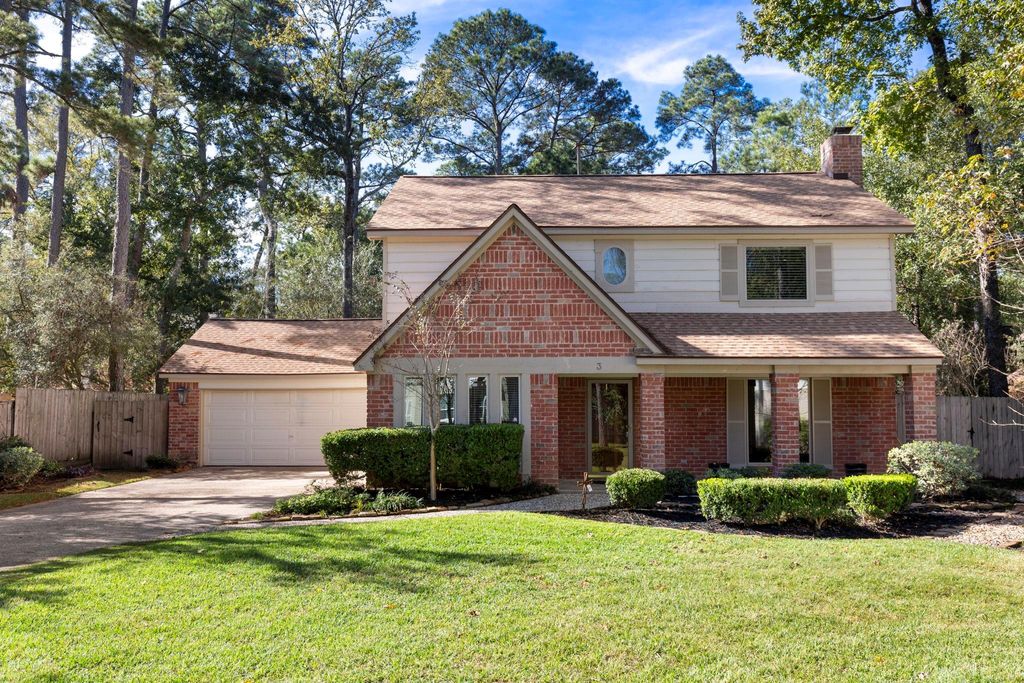 Photo of 3 Green Blade Lane, The Woodlands, TX 77380 (MLS # 18250250)