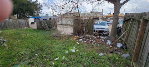 Tiny photo for 16147 Little Cypress Lane, Cypress, TX 77429 (MLS # 18398590)