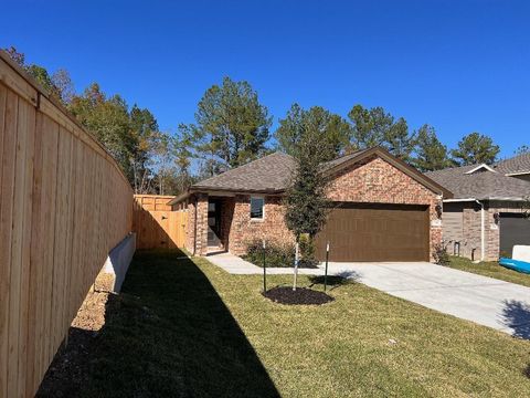 Photo of 136 Clay Creek Lane, Montgomery, TX 77316 (MLS # 78048956)