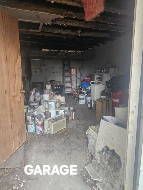 Photo of 1220 Vallejo Street, El Campo, TX 77437 (MLS # 4211278)