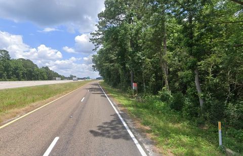 Mobile Home For Sale - I-10<br/> Wallisville, TX 77597