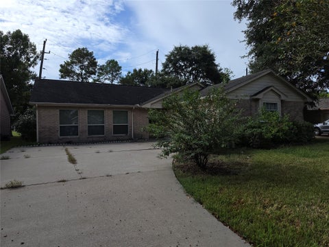 Photo of 2810 Poplar Creek Lane, Pearland, TX 77584 (MLS # 2692467)