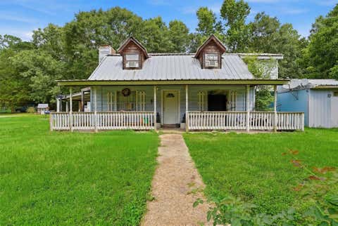 Photo of 9581 Highway 150, Shepherd, TX 77371 (MLS # 68640373)