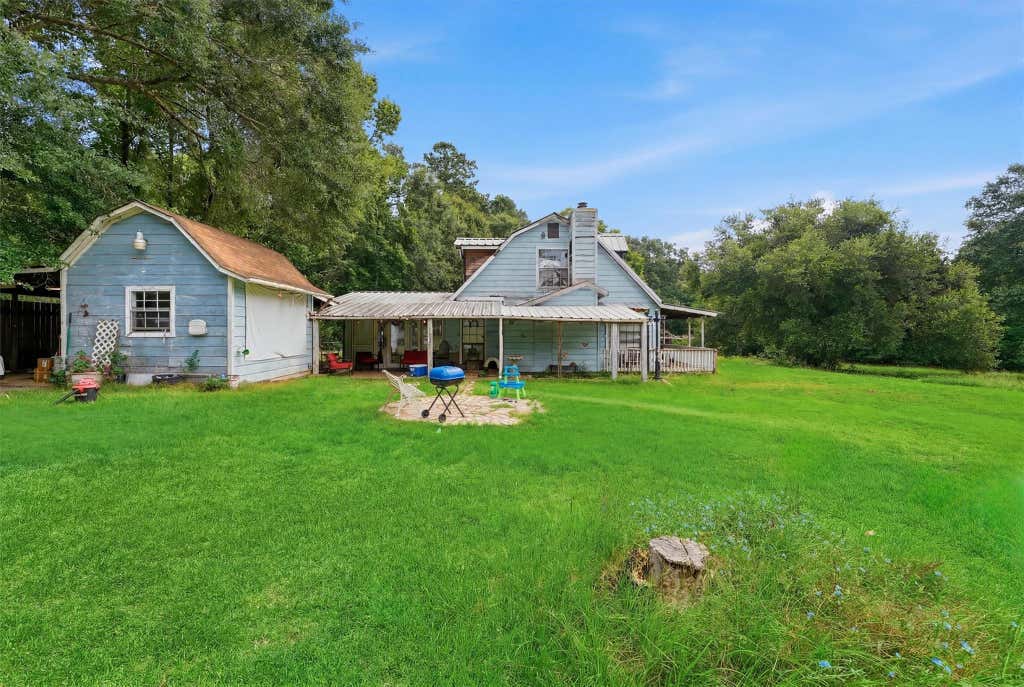 Photo of 9581 Highway 150, Shepherd, TX 77371 (MLS # 68640373)