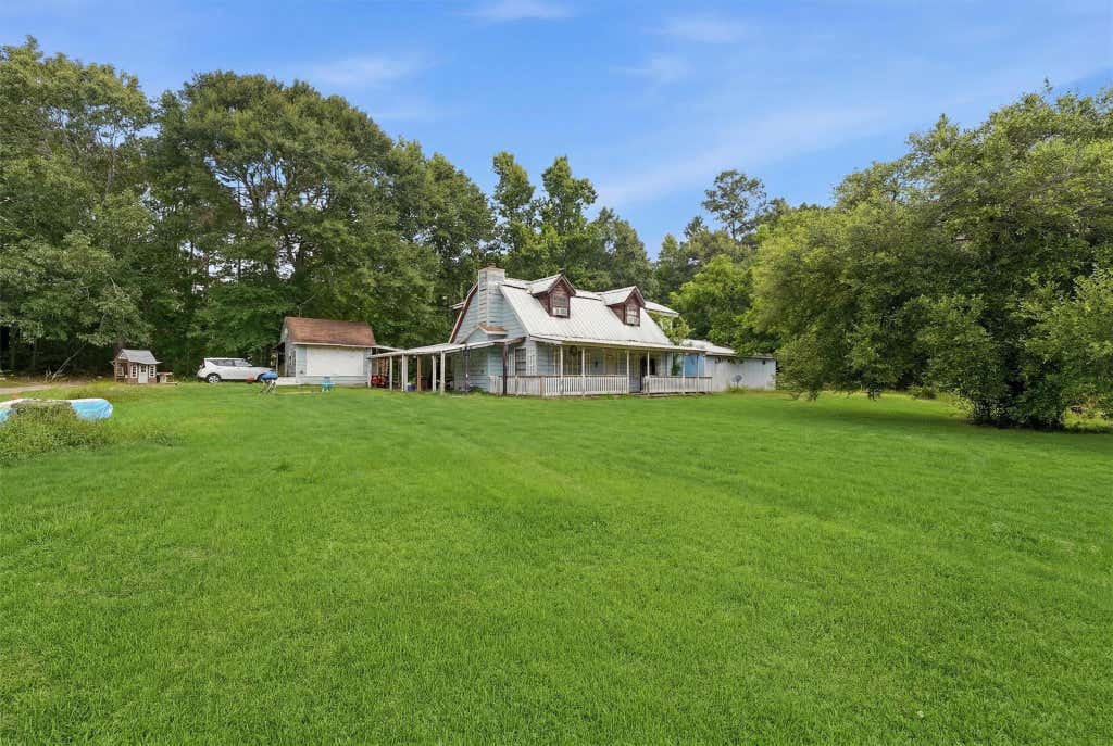 Photo of 9581 Highway 150, Shepherd, TX 77371 (MLS # 68640373)