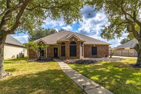 Photo of 5243 Lakeshore Drive, Willis, TX 77318 (MLS # 66972582)
