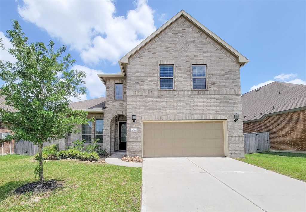 Photo of 9422 Vista Falls Trace, Houston, TX 77365 (MLS # 69410204)