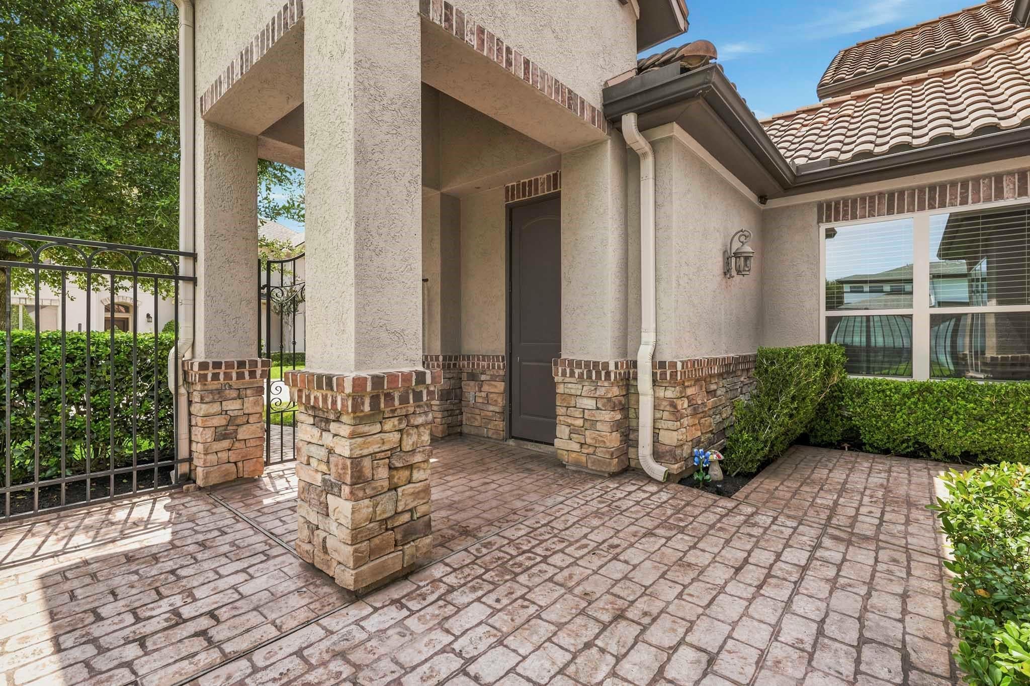 4318 Stonebrook Lane