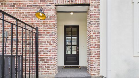 Photo of 3093 Hicks Street, Houston, TX 77007 (MLS # 23030082)