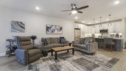 Photo of 6804 Westview Drive #3305, Houston, TX 77055 (MLS # 64008257)