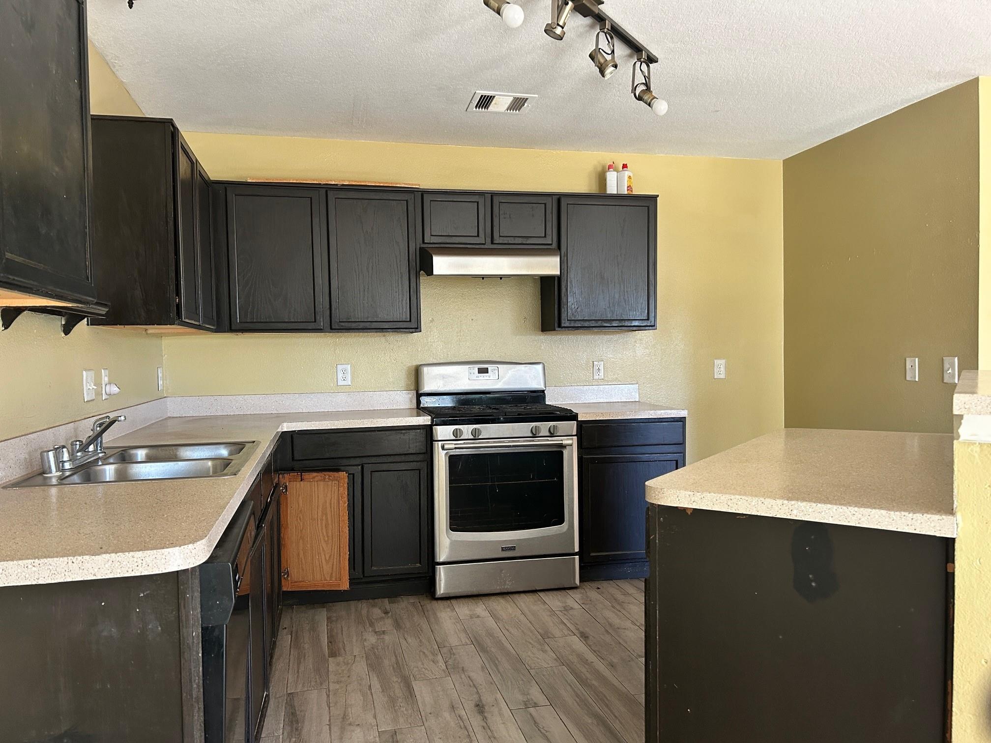 718 Cypresswood Cove