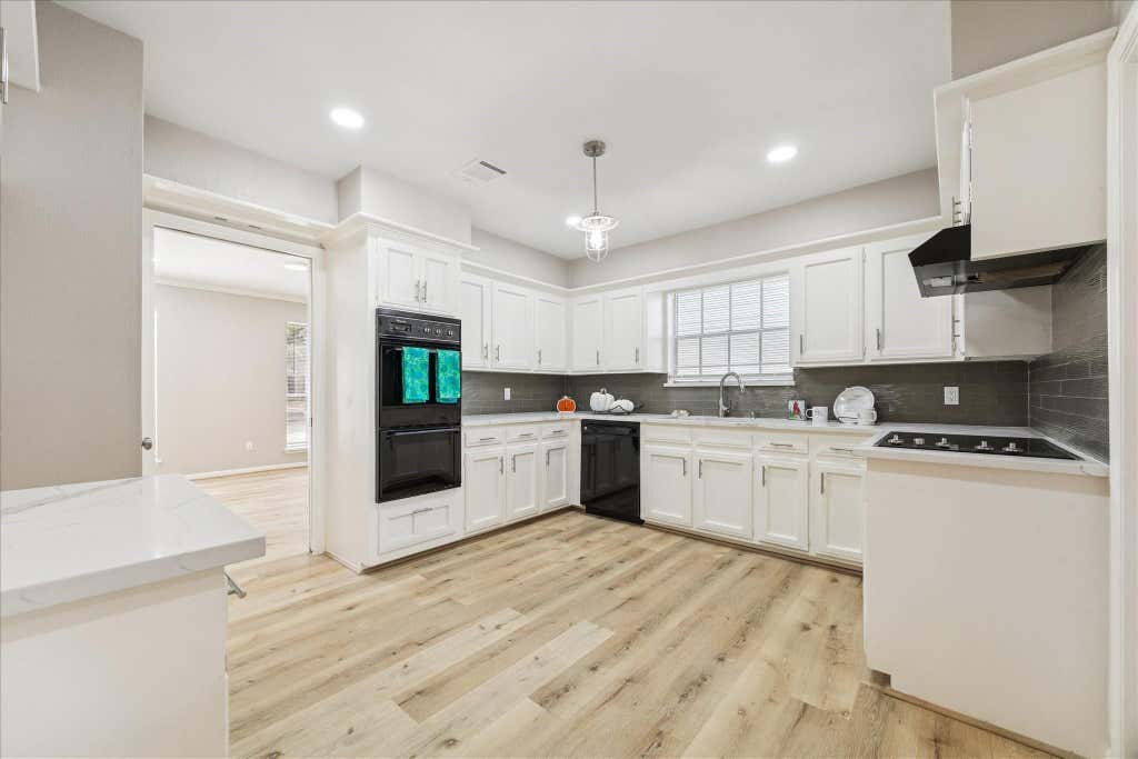 Photo of 1502 Big Horn Drive, Houston, TX 77090 (MLS # 55155522)