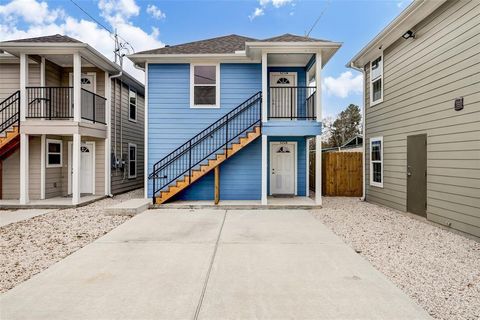 Photo of 6212 Alderson St, Houston, TX 77020 (MLS # 28617959)