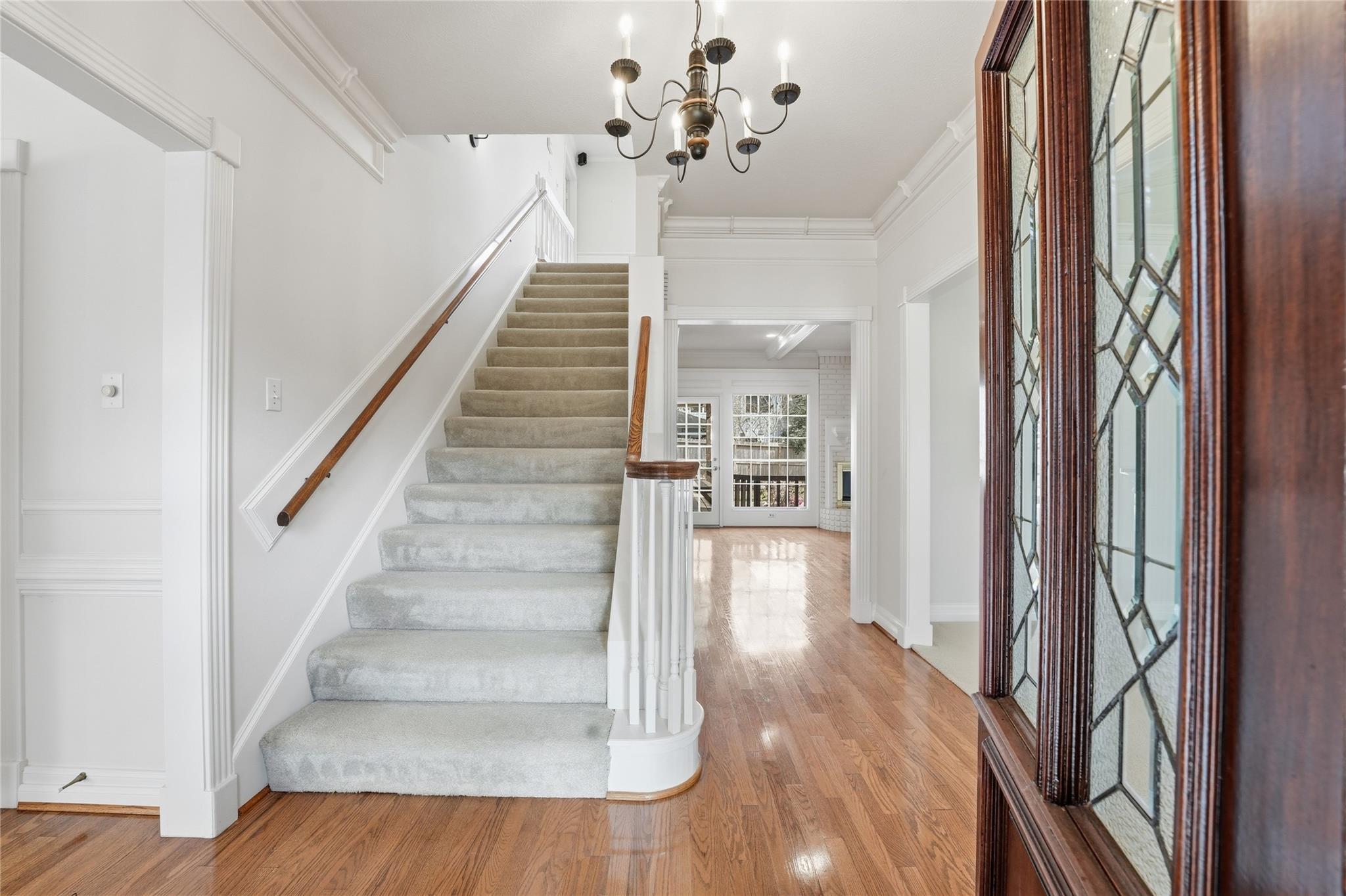 2714 Rustic Woods Drive