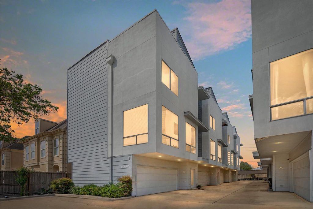 Photo of 5712 Winsome Lane #5, Houston, TX 77057 (MLS # 8612413)