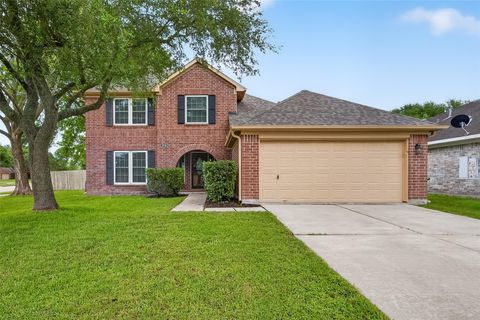Photo of 2018 Village Court Lane, Rosenberg, TX 77471 (MLS # 93437772)