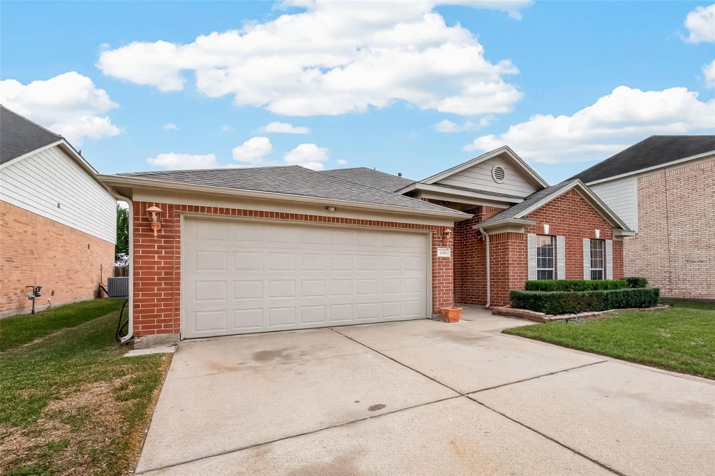 Photo of 3746 Garden Green Trail, Katy, TX 77449 (MLS # 72836774)