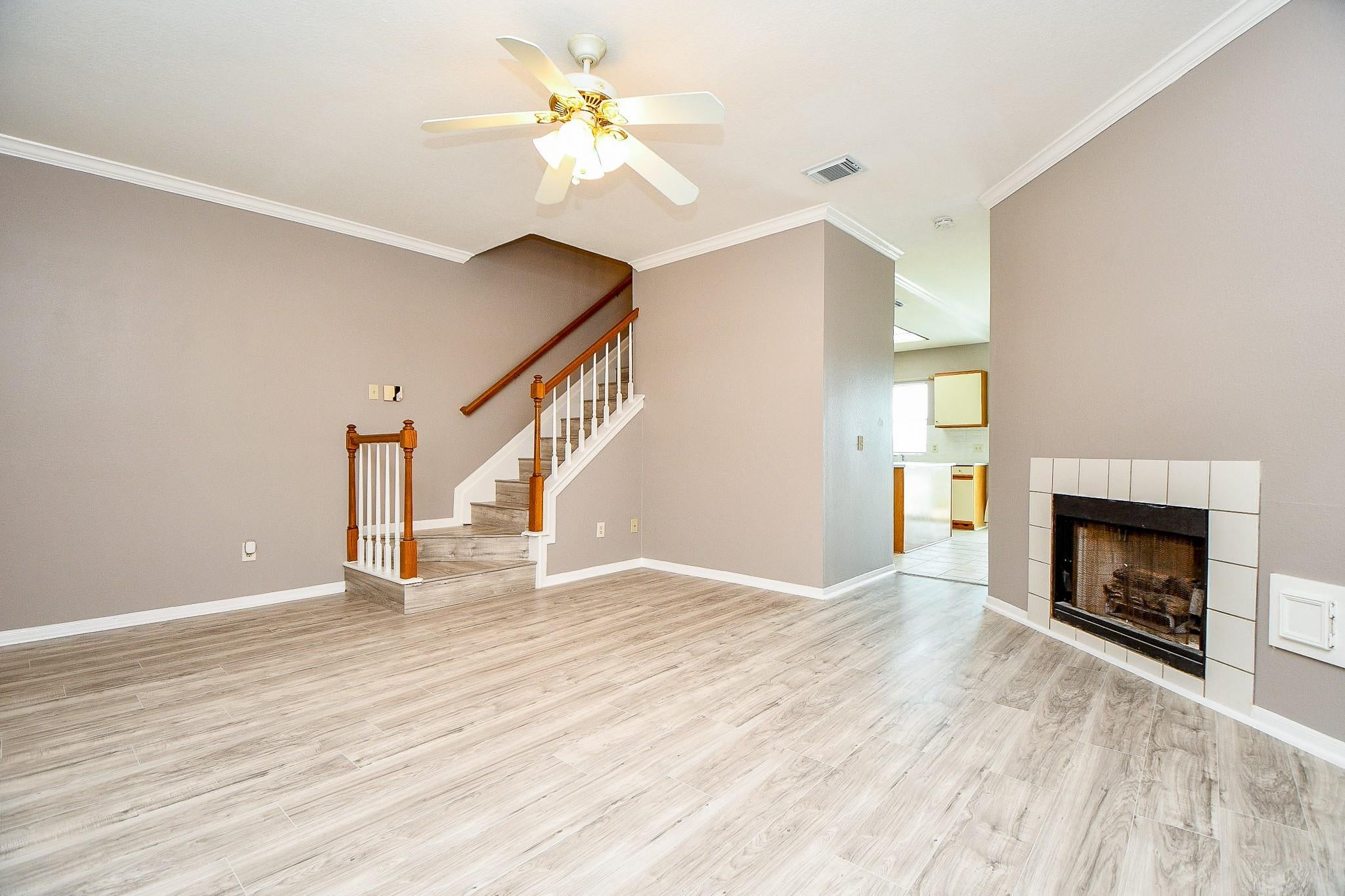 2930 Grants Lake Boulevard 407
