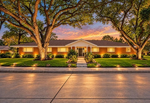 Photo of 3641 Deal Street, Houston, TX 77025 (MLS # 88671574)
