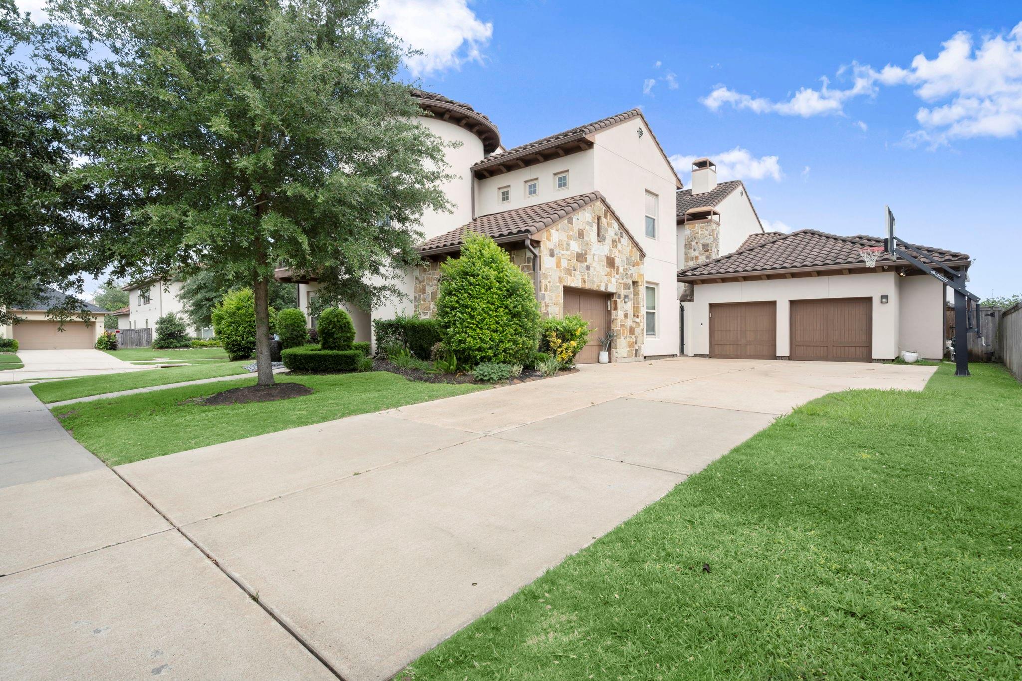 5103 Jackson Ponds Court