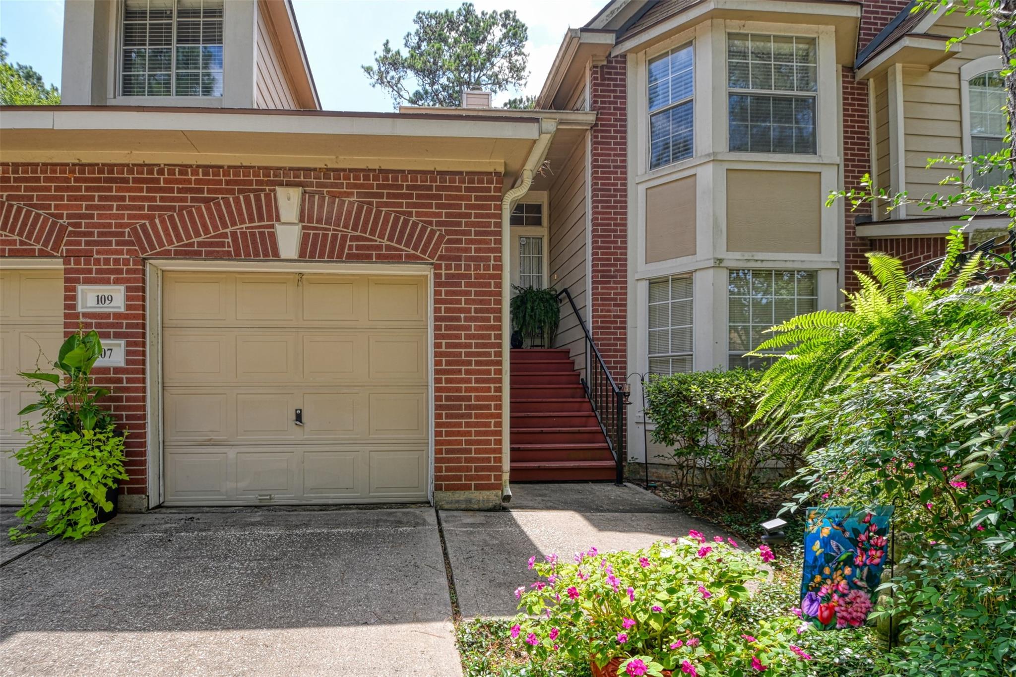 109 Avonlea