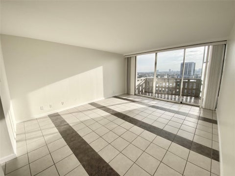 Photo of 2016 Main Street #1612, Houston, TX 77002 (MLS # 58110439)