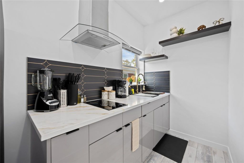Photo of 4206 Clay ST #D, Houston, TX 77023 (MLS # 89431799)