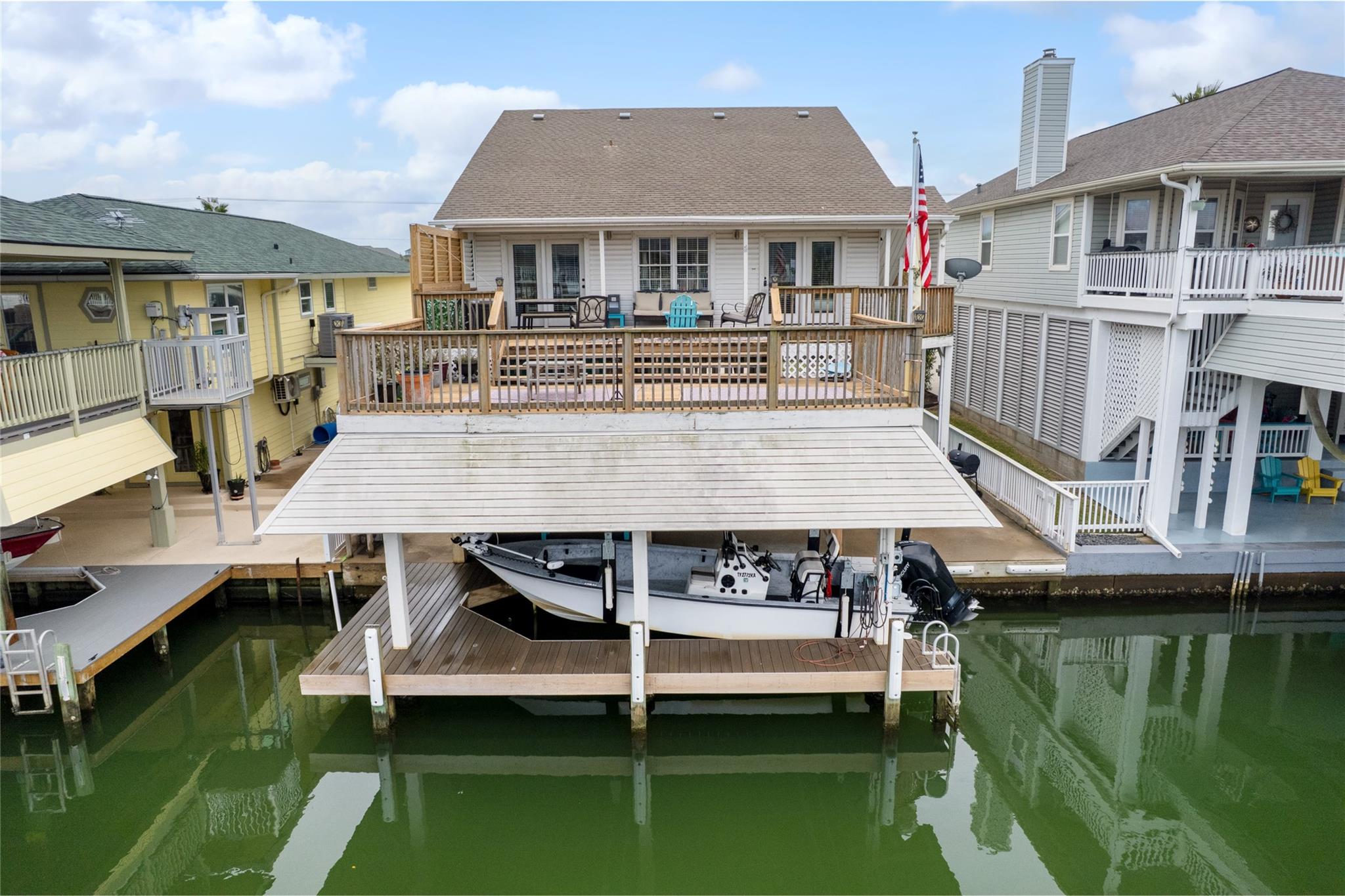 1114 Tiki Drive