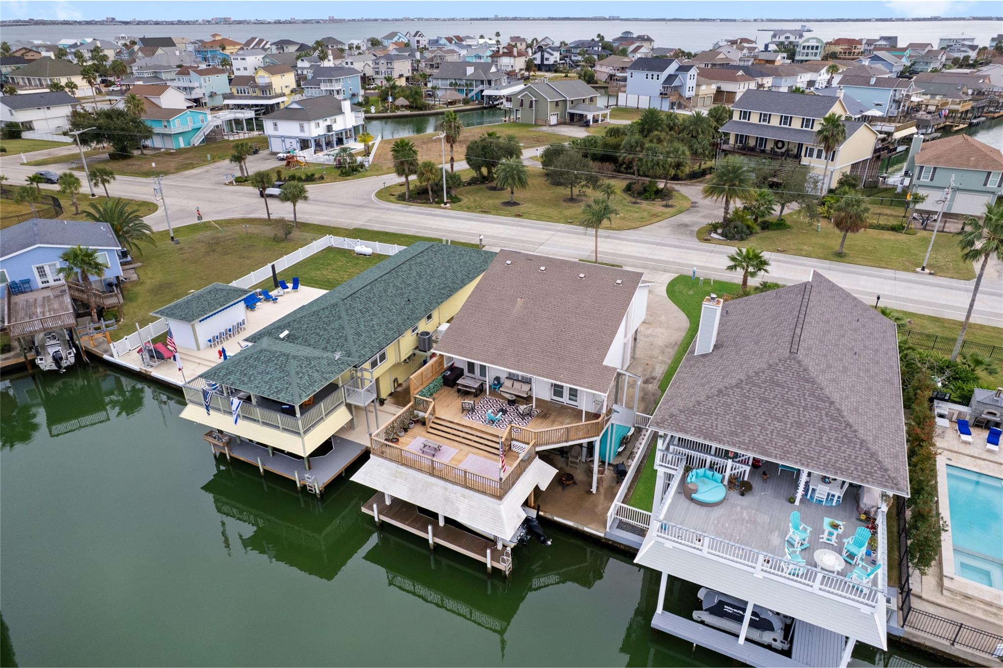 1114 Tiki Drive