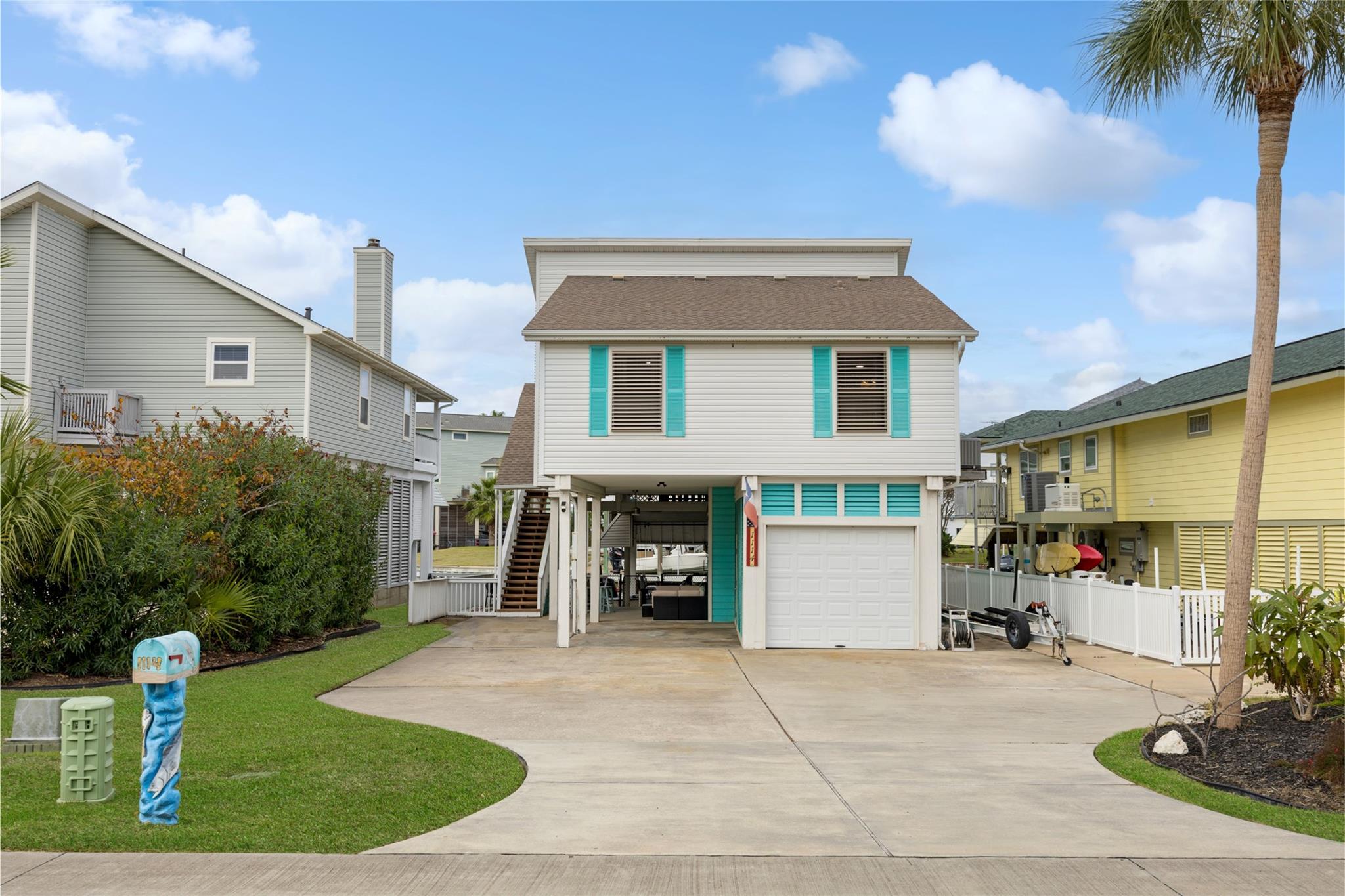 1114 Tiki Drive