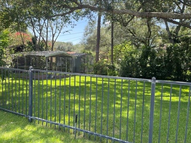 2503 Meadow Lane
