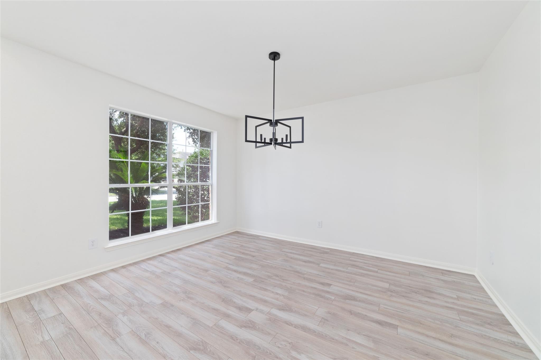 32315 Golden Oak Park