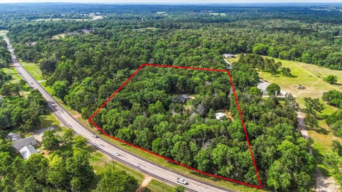 Photo of 1749 E Us Highway 84, Palestine, TX 75801 (MLS # 57175911)