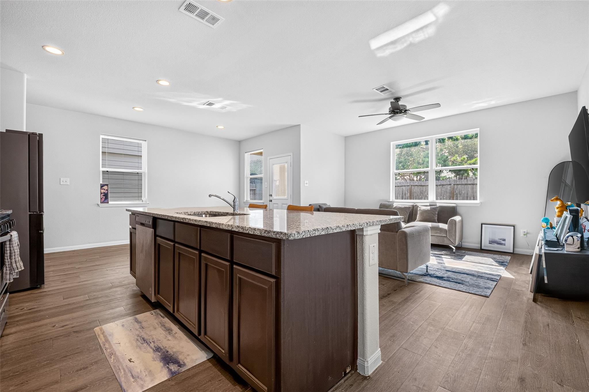 22107 Regal Heights Lane